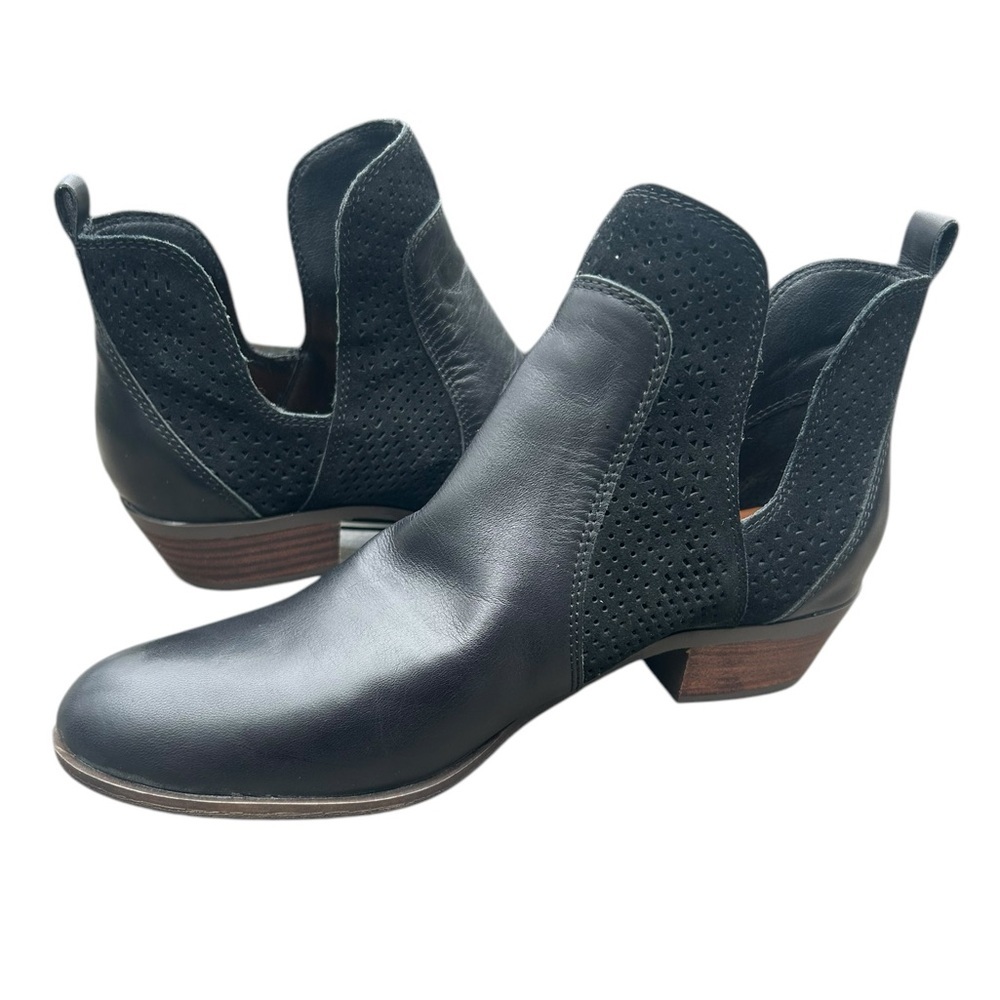 Lucky Brand Belgon Ankle Boots 11 Black Leather Suede Cutouts Pull On